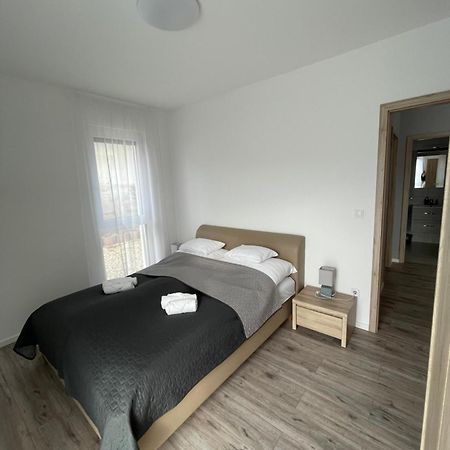 Paskom Apartmanház Nyergesujfalu Exterior foto