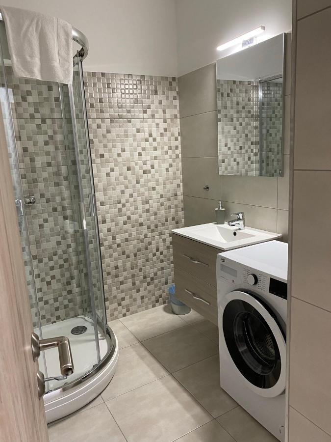 Paskom Apartmanház Nyergesujfalu Exterior foto